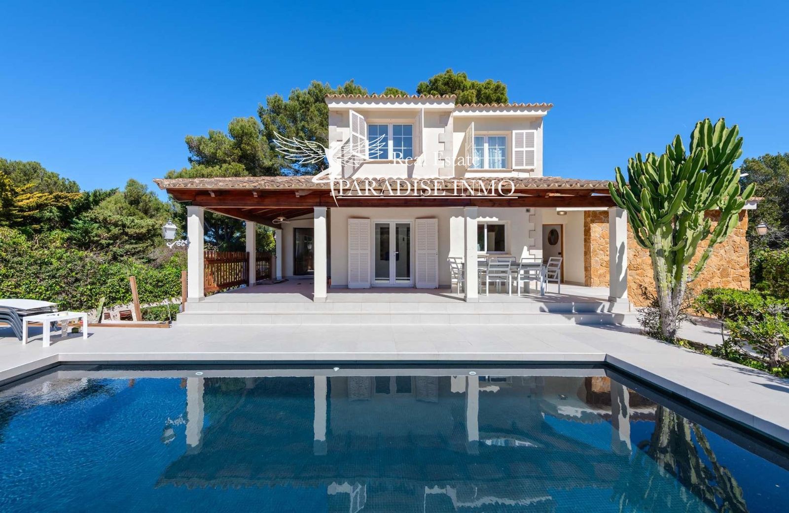 Detached villa for sale Santa Ponça, Baleares. Ref: 9910. Paradise Group 