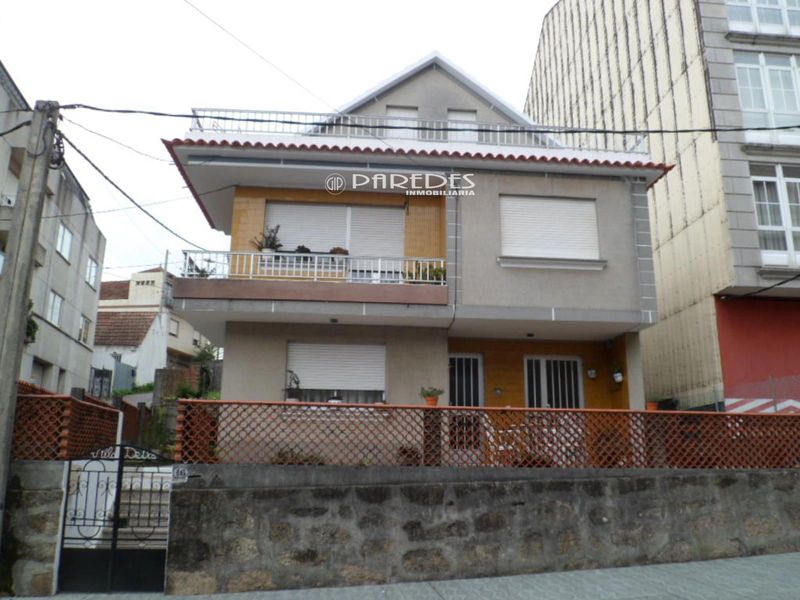 Casa en venta Moaña, Pontevedra. Ref: 9934. INMOBILIARIA PAREDES