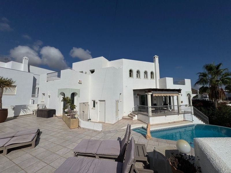 Chalet Independiente en venta Mojácar, Almería. Ref: 3112. PACO PARRA INMOBILIARIA