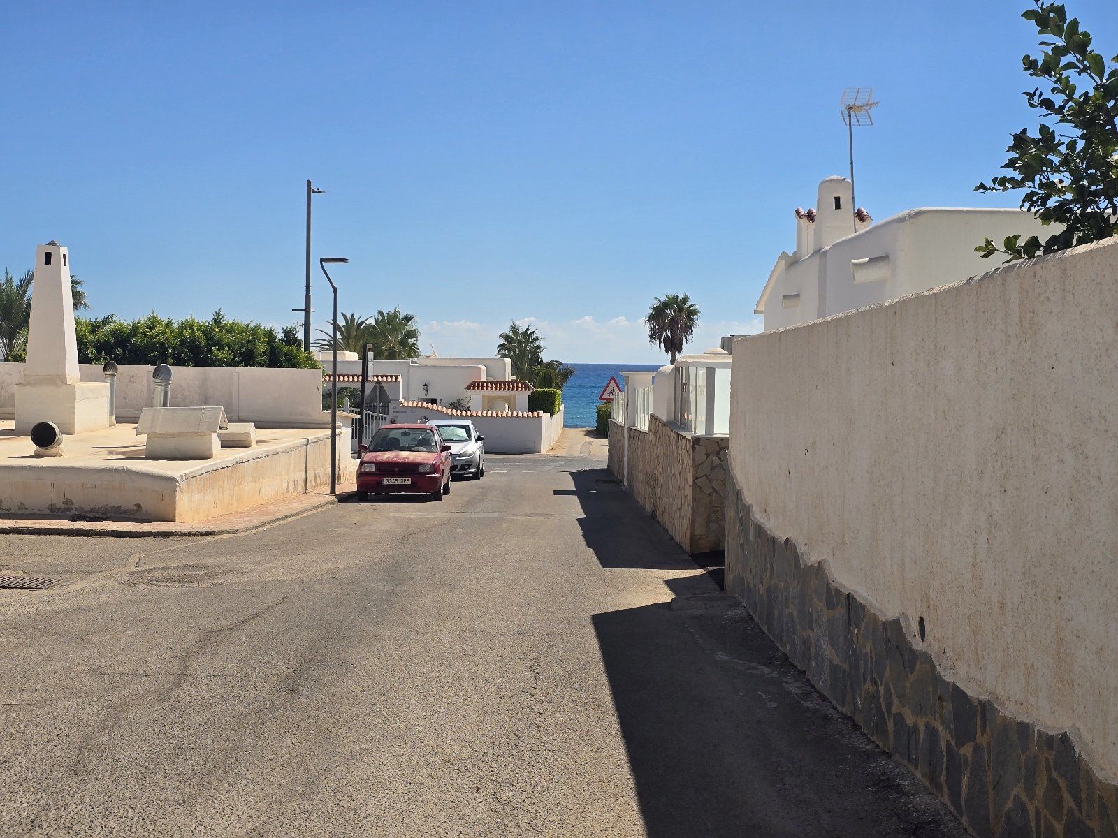 Exclusiva villa independiente frente al mar con piscina privada y amplios jardines - Foto 76