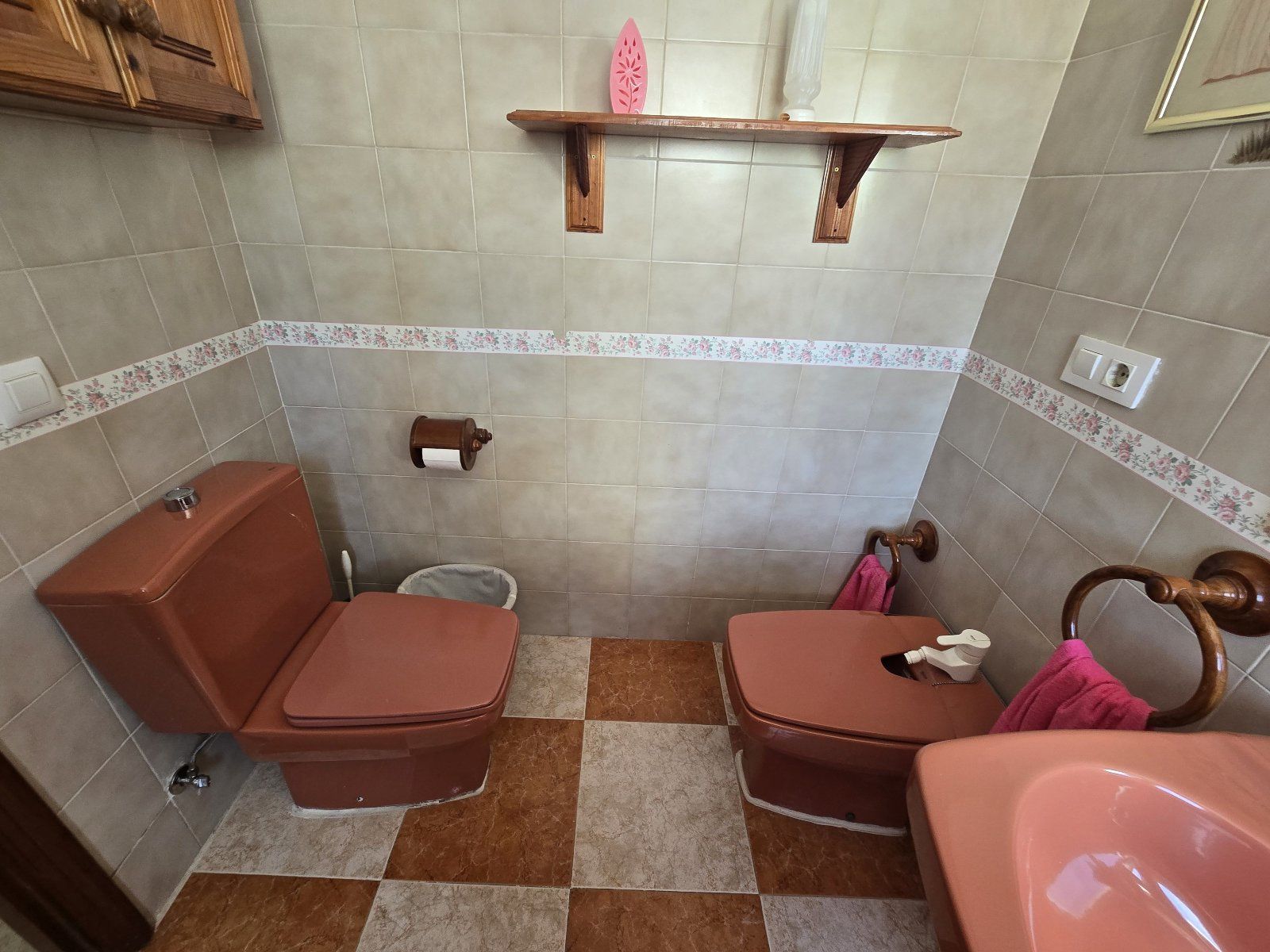 Exclusiva villa independiente frente al mar con piscina privada y amplios jardines - Foto 52