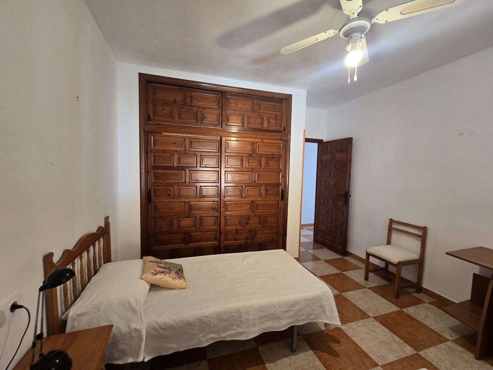 Exclusiva villa independiente frente al mar con piscina privada y amplios jardines - Foto 53