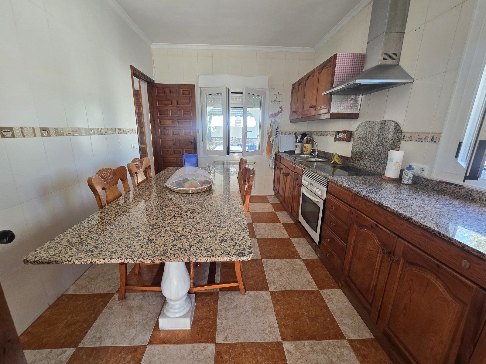 Exclusiva villa independiente frente al mar con piscina privada y amplios jardines - Foto 24
