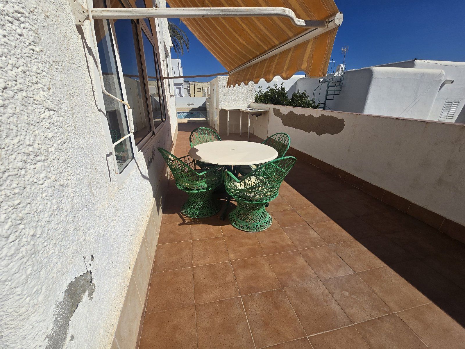 Exclusiva villa independiente frente al mar con piscina privada y amplios jardines - Foto 63