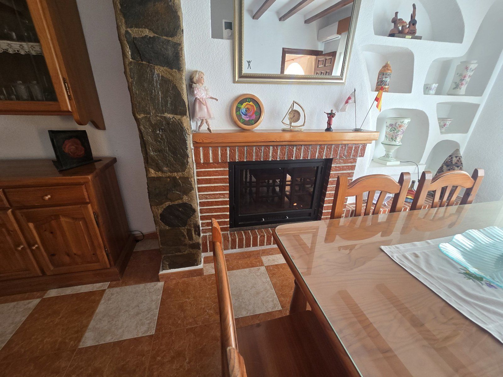 Exclusiva villa independiente frente al mar con piscina privada y amplios jardines - Foto 23