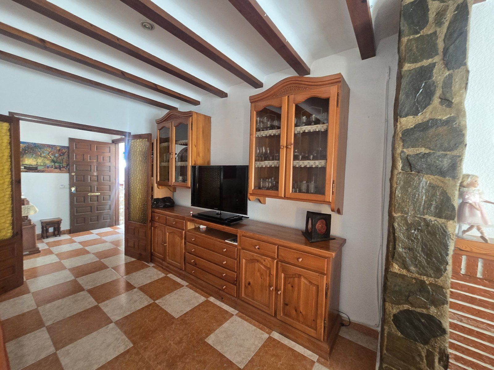 Exclusiva villa independiente frente al mar con piscina privada y amplios jardines - Foto 18