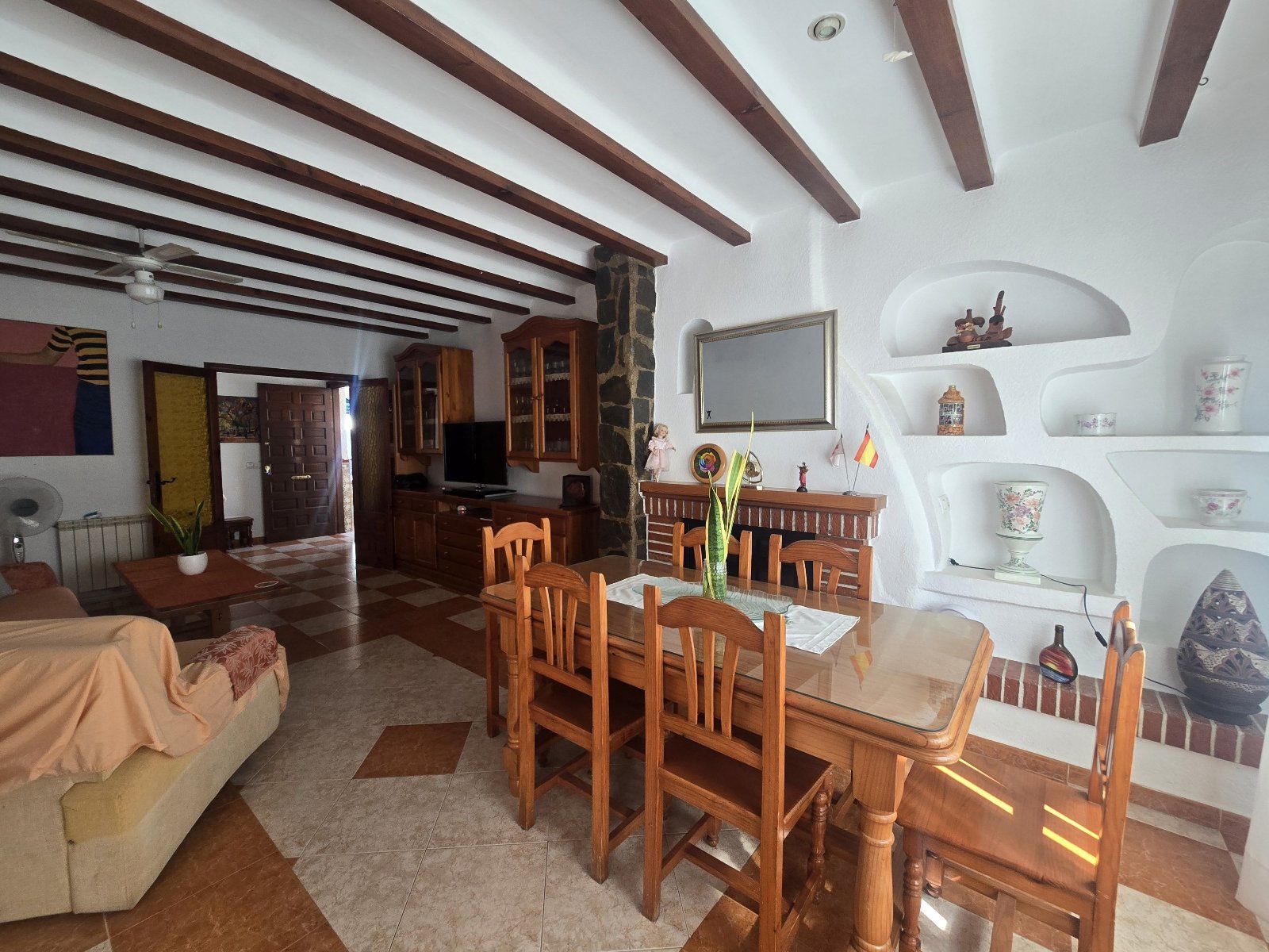 Exclusiva villa independiente frente al mar con piscina privada y amplios jardines - Foto 17