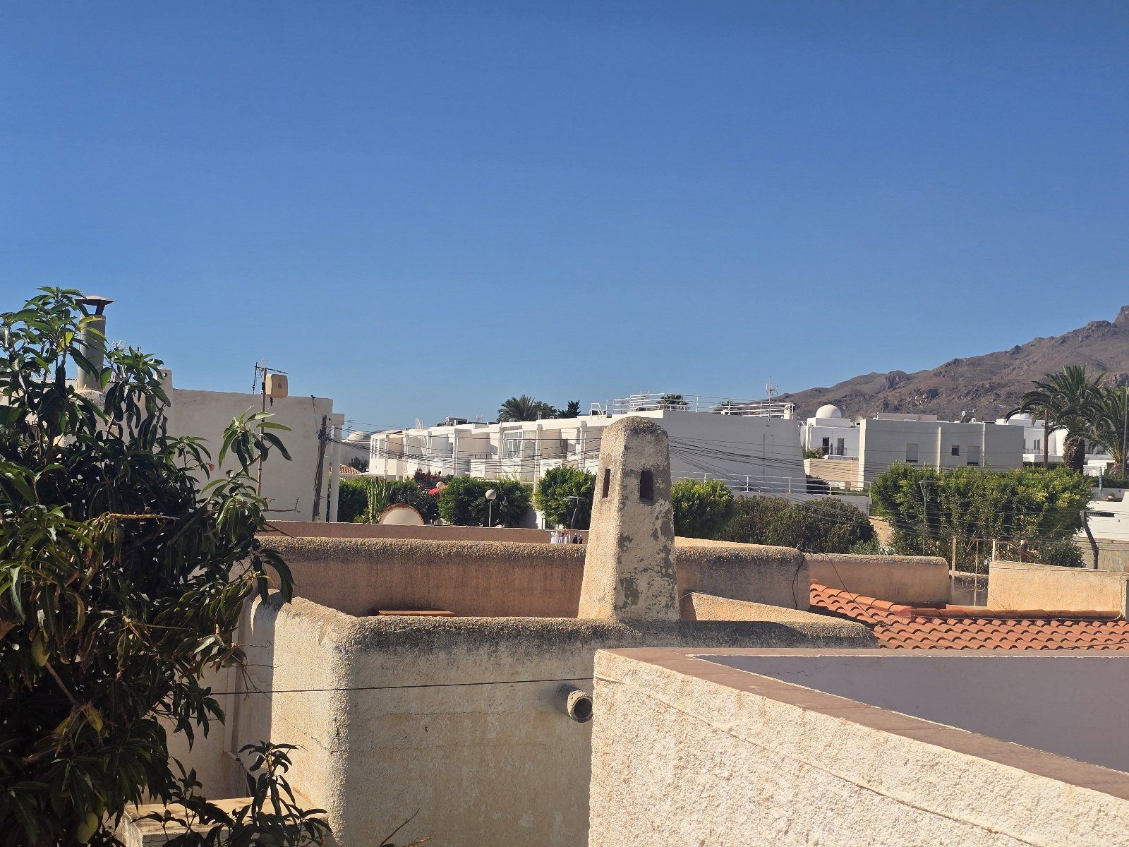 Exclusiva villa independiente frente al mar con piscina privada y amplios jardines - Foto 67