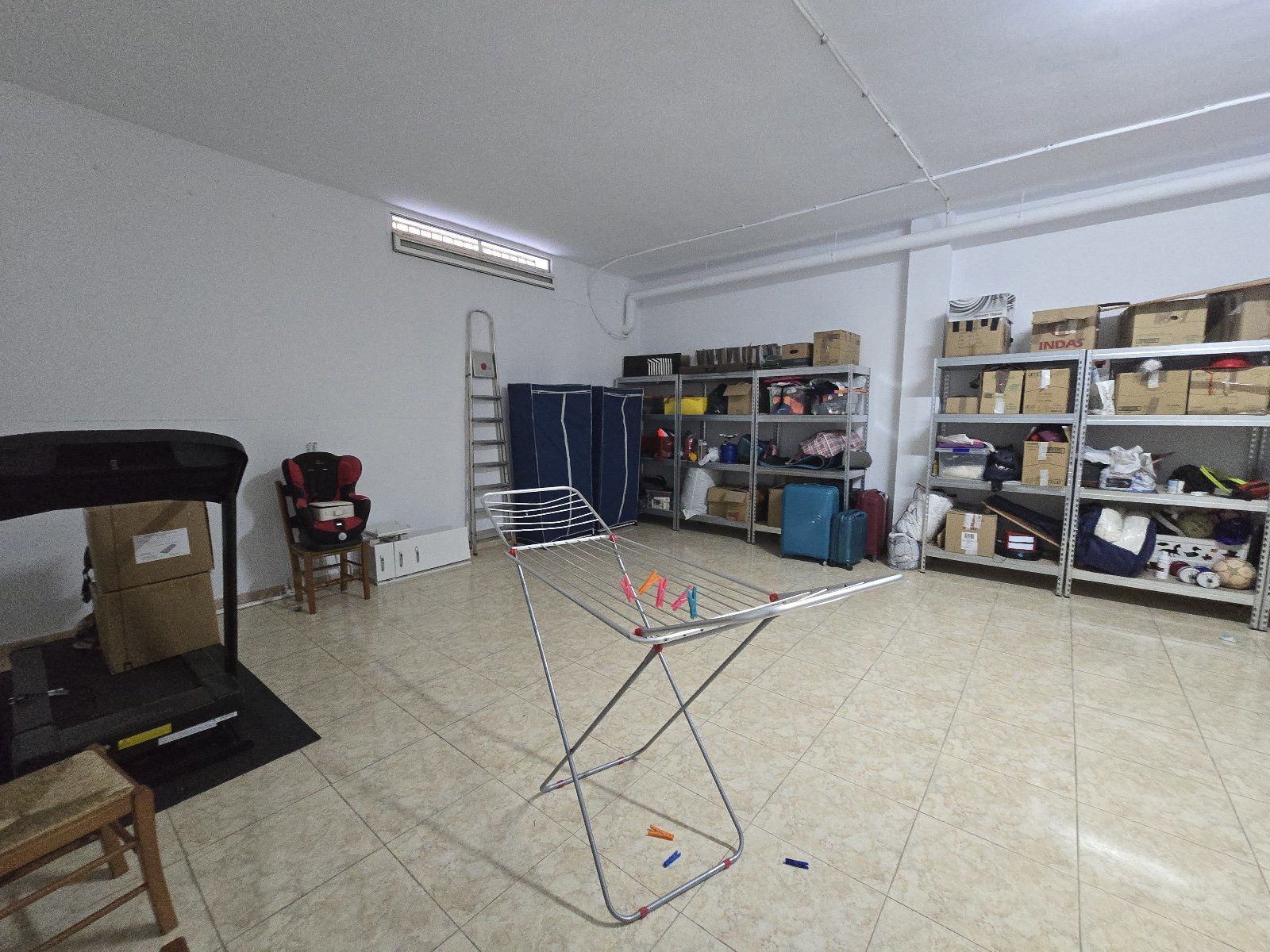 Spacious 5-bedroom duplex with basement, garden, and porch in Huércal-Overa