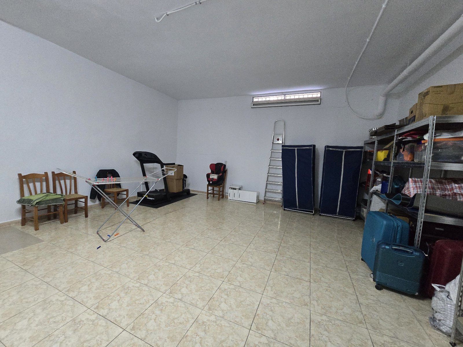 Spacious 5-bedroom duplex with basement, garden, and porch in Huércal-Overa