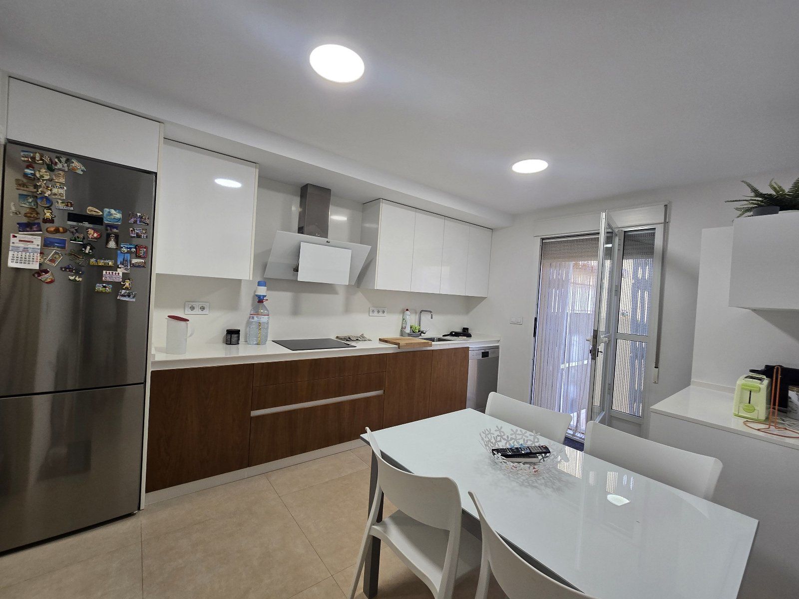 Spacious 5-bedroom duplex with basement, garden, and porch in Huércal-Overa