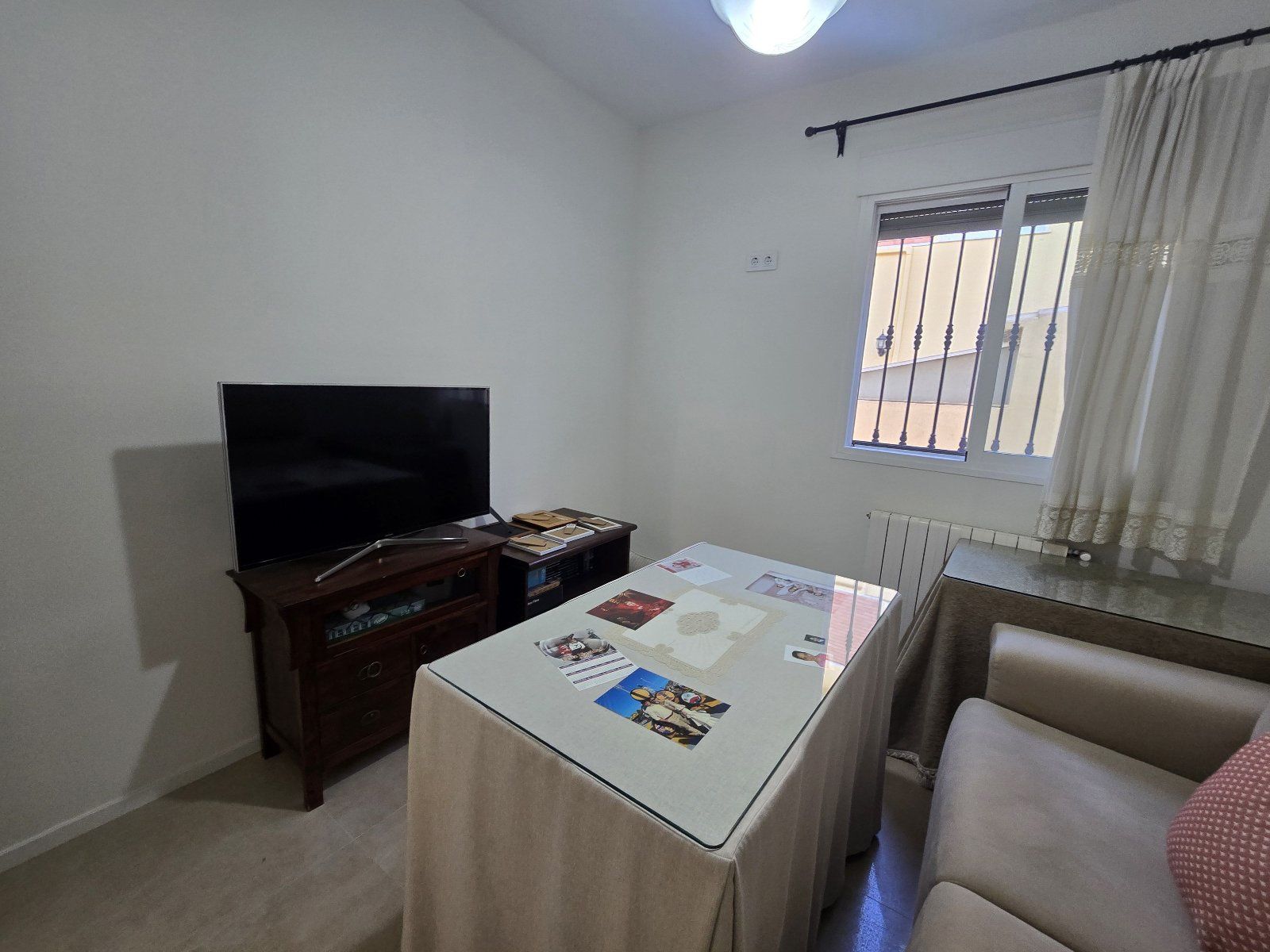 Spacious 5-bedroom duplex with basement, garden, and porch in Huércal-Overa