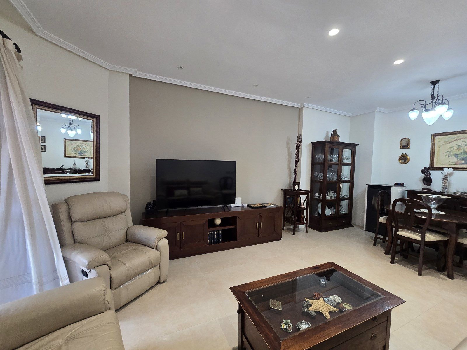 Spacious 5-bedroom duplex with basement, garden, and porch in Huércal-Overa