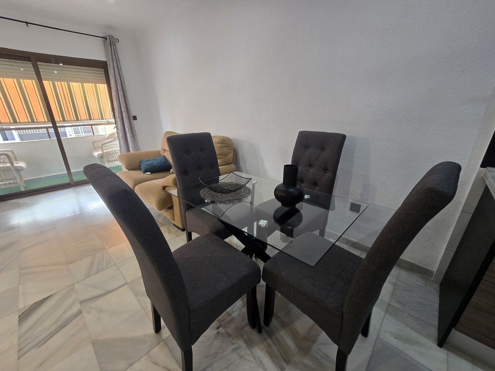 .Fully Renovated 2-Bedroom Apartment 50 Meters from the Beach in Garrucha