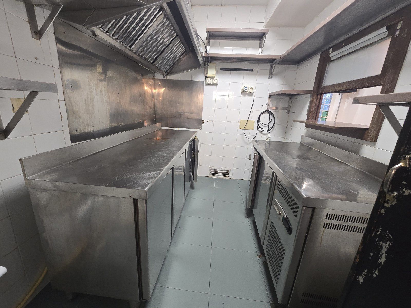 Restaurant à vendre au cœur de Huércal-Overa avec terrasse de 200 m²