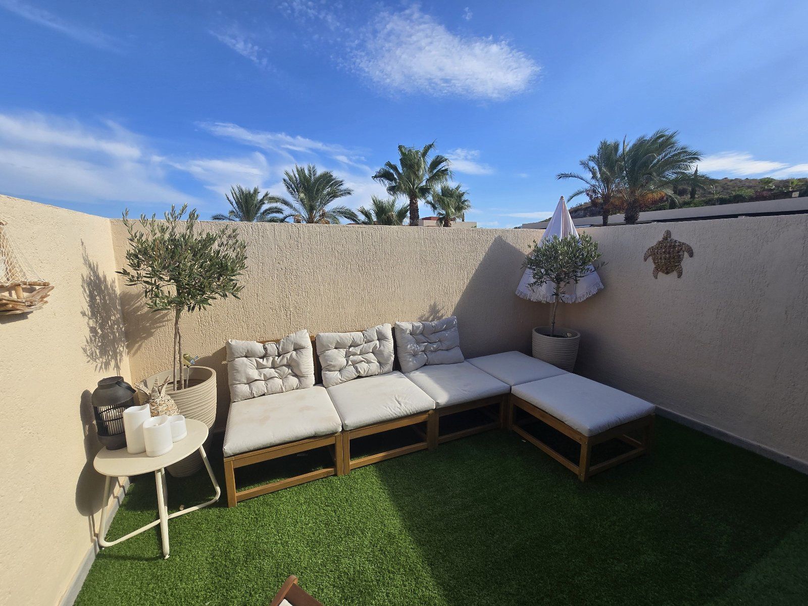 Duplex entièrement rénové avec jardin et espace détente au sein du complexe de golf Valle del Este - Foto 7