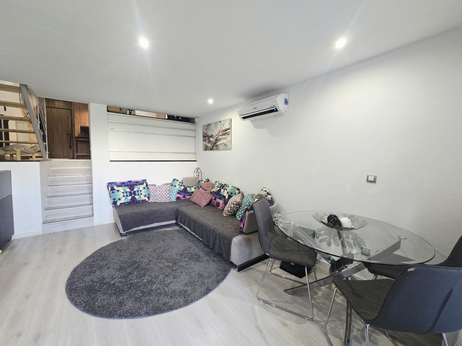 Duplex entièrement rénové avec jardin et espace détente au sein du complexe de golf Valle del Este - Foto 17