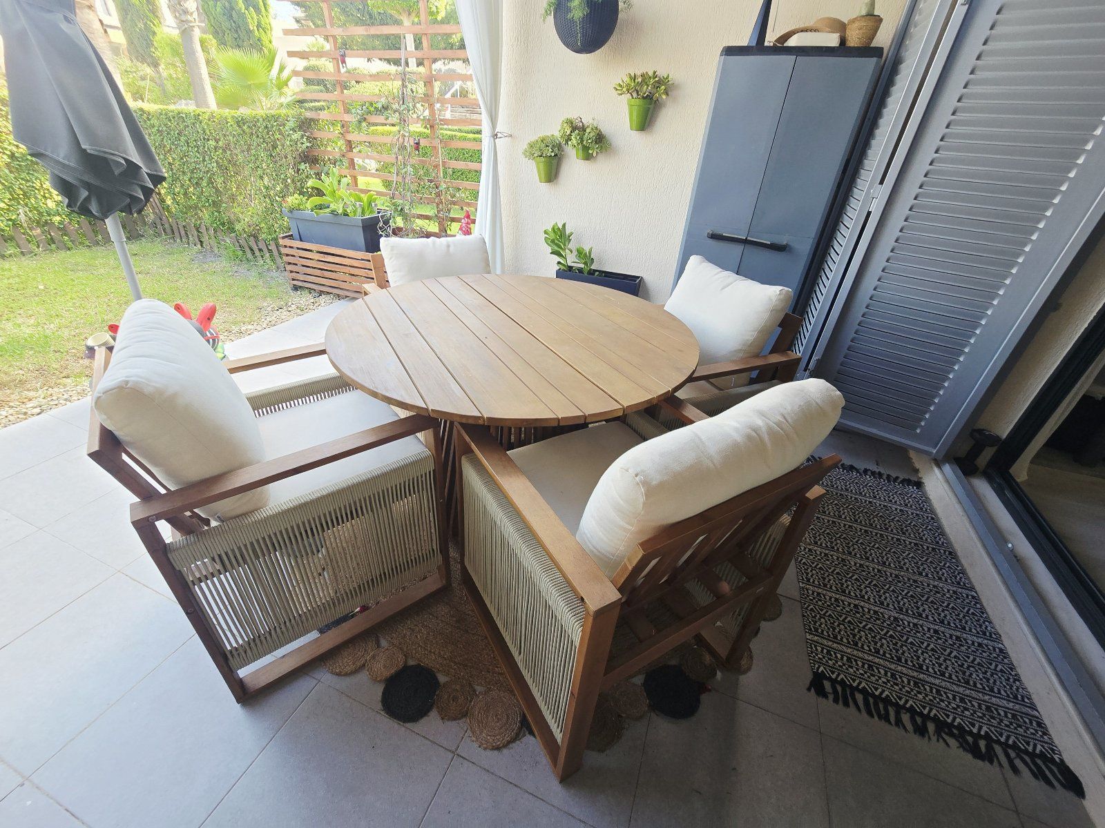 Duplex entièrement rénové avec jardin et espace détente au sein du complexe de golf Valle del Este - Foto 5