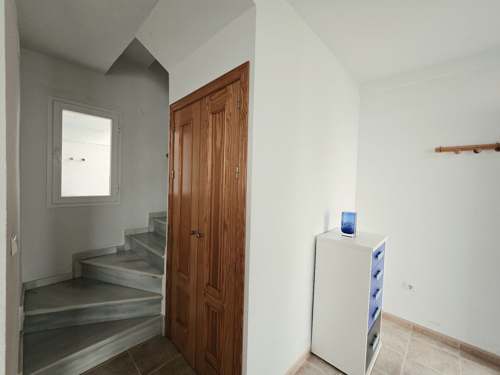 Dúplex de 3 dormitorios amueblado en venta en residencial tranquilo - Foto 22