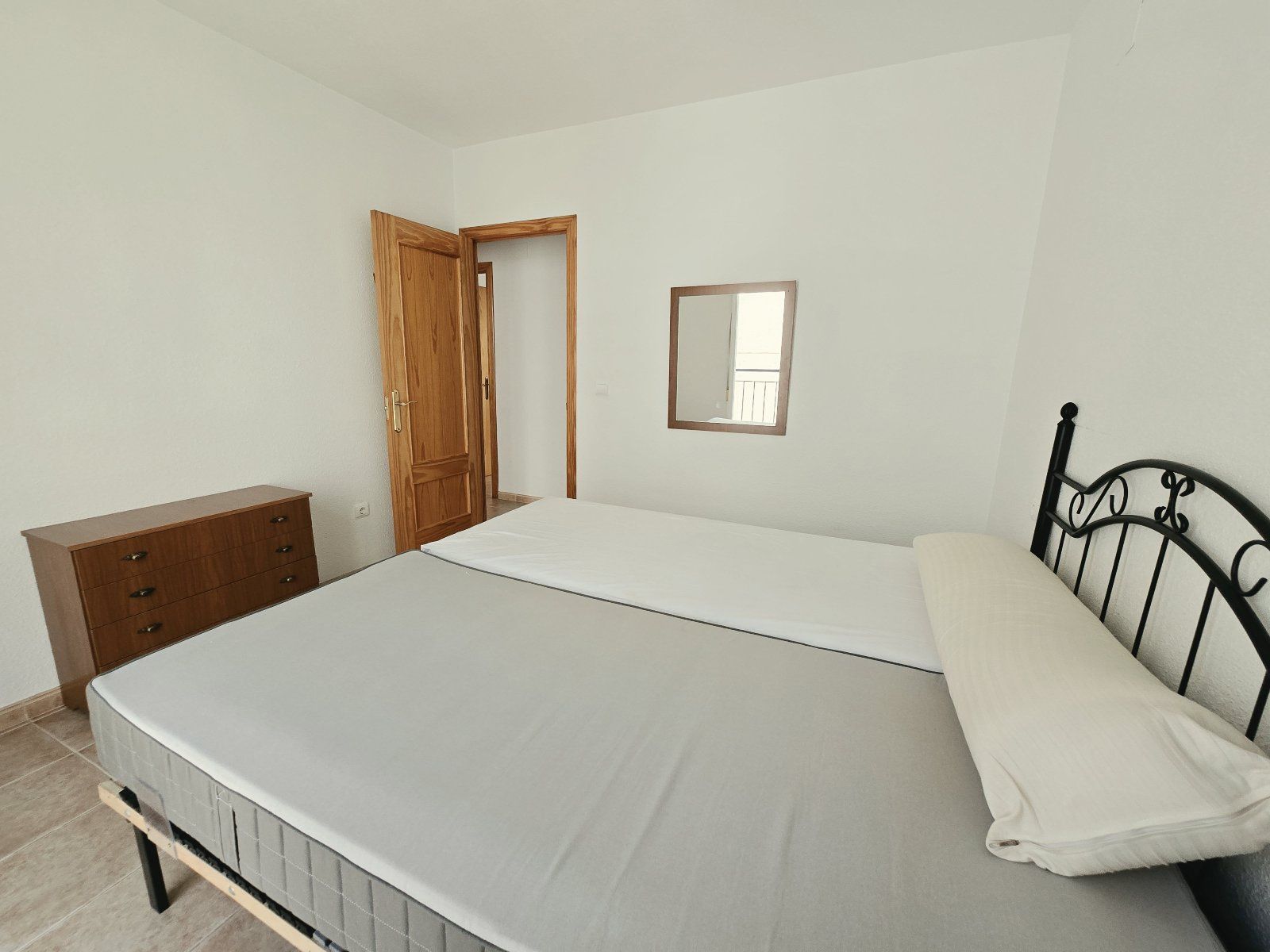 Dúplex de 3 dormitorios amueblado en venta en residencial tranquilo - Foto 28