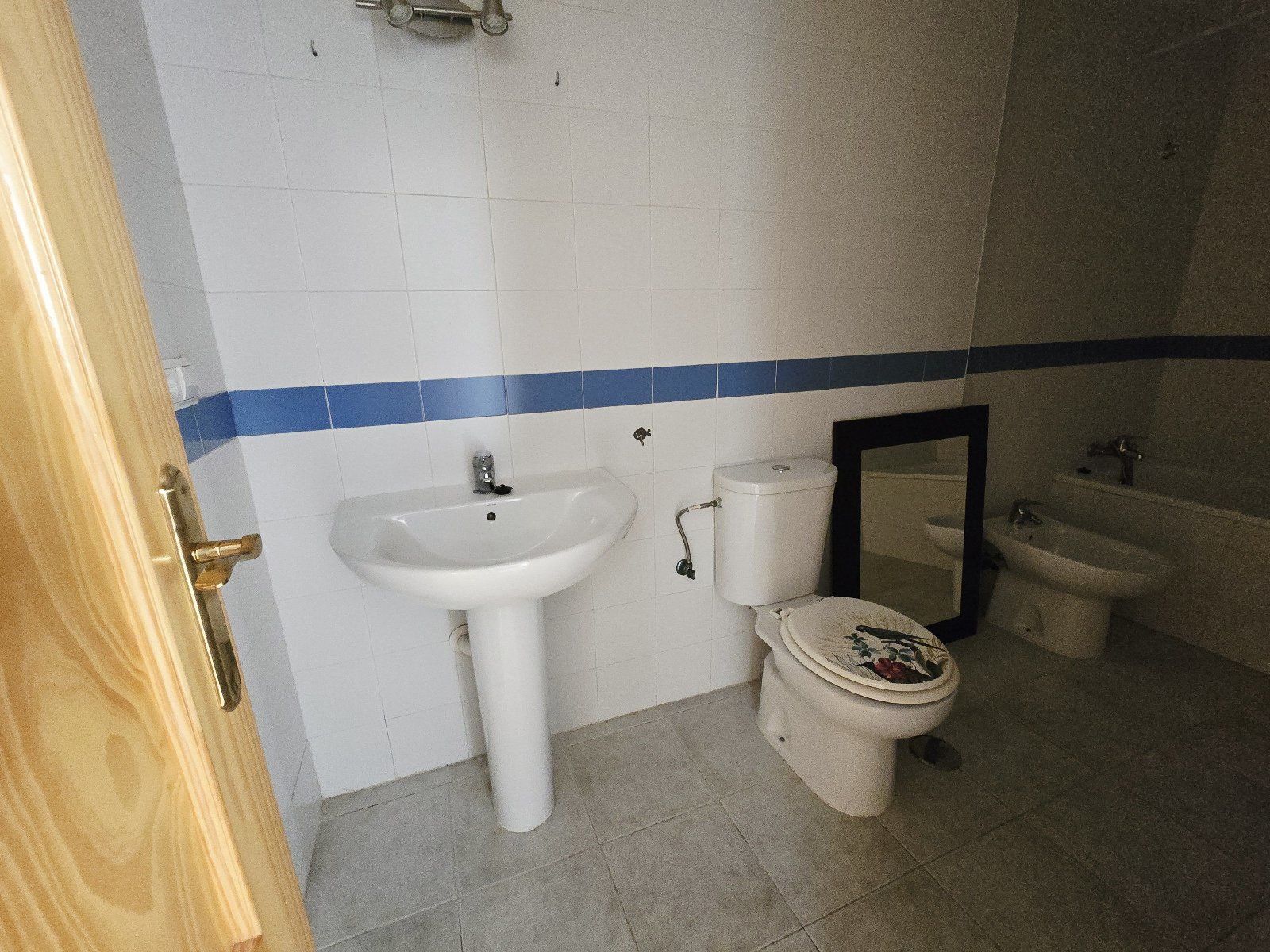 Dúplex de 3 dormitorios amueblado en venta en residencial tranquilo - Foto 32