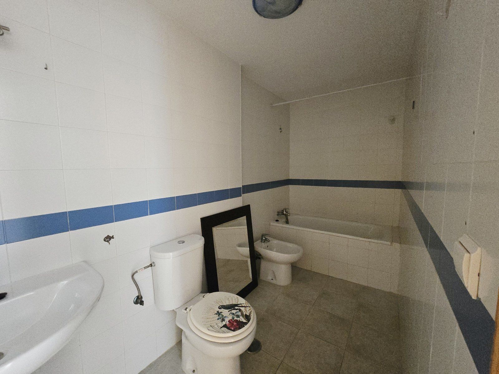 Dúplex de 3 dormitorios amueblado en venta en residencial tranquilo - Foto 33
