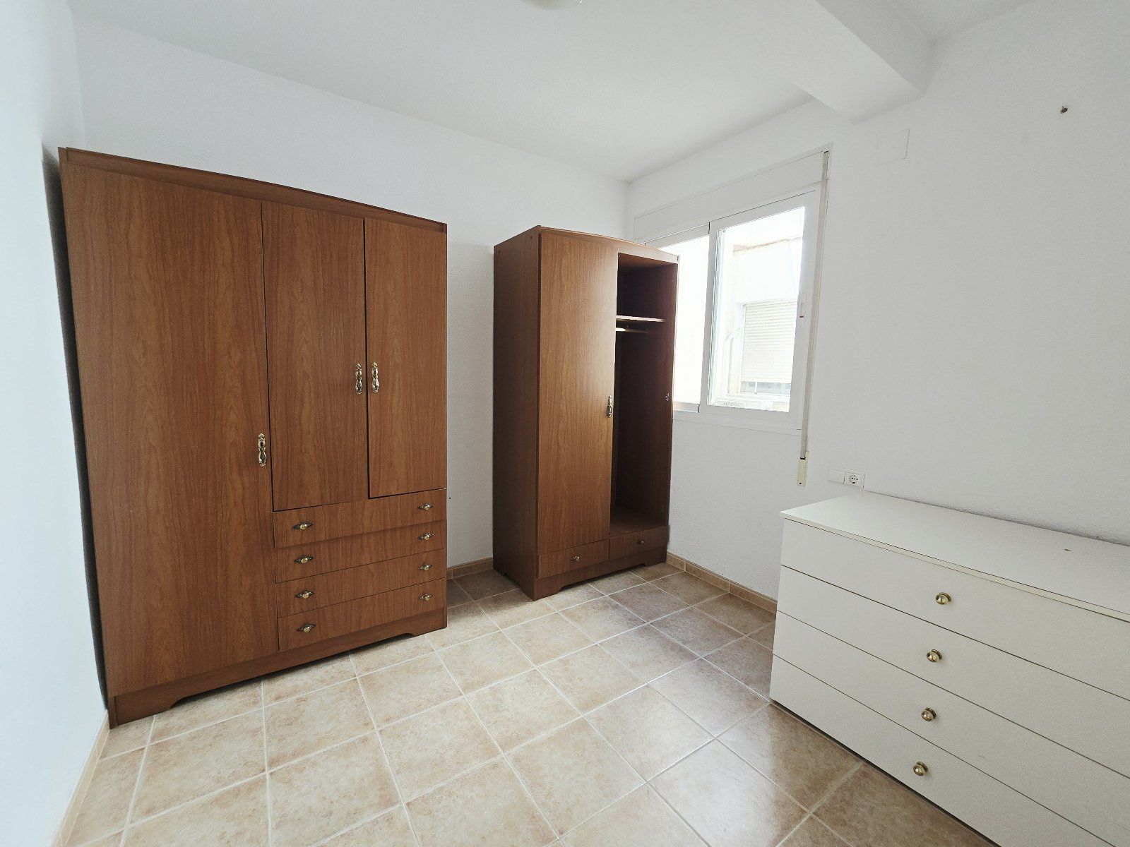 Dúplex de 3 dormitorios amueblado en venta en residencial tranquilo - Foto 34