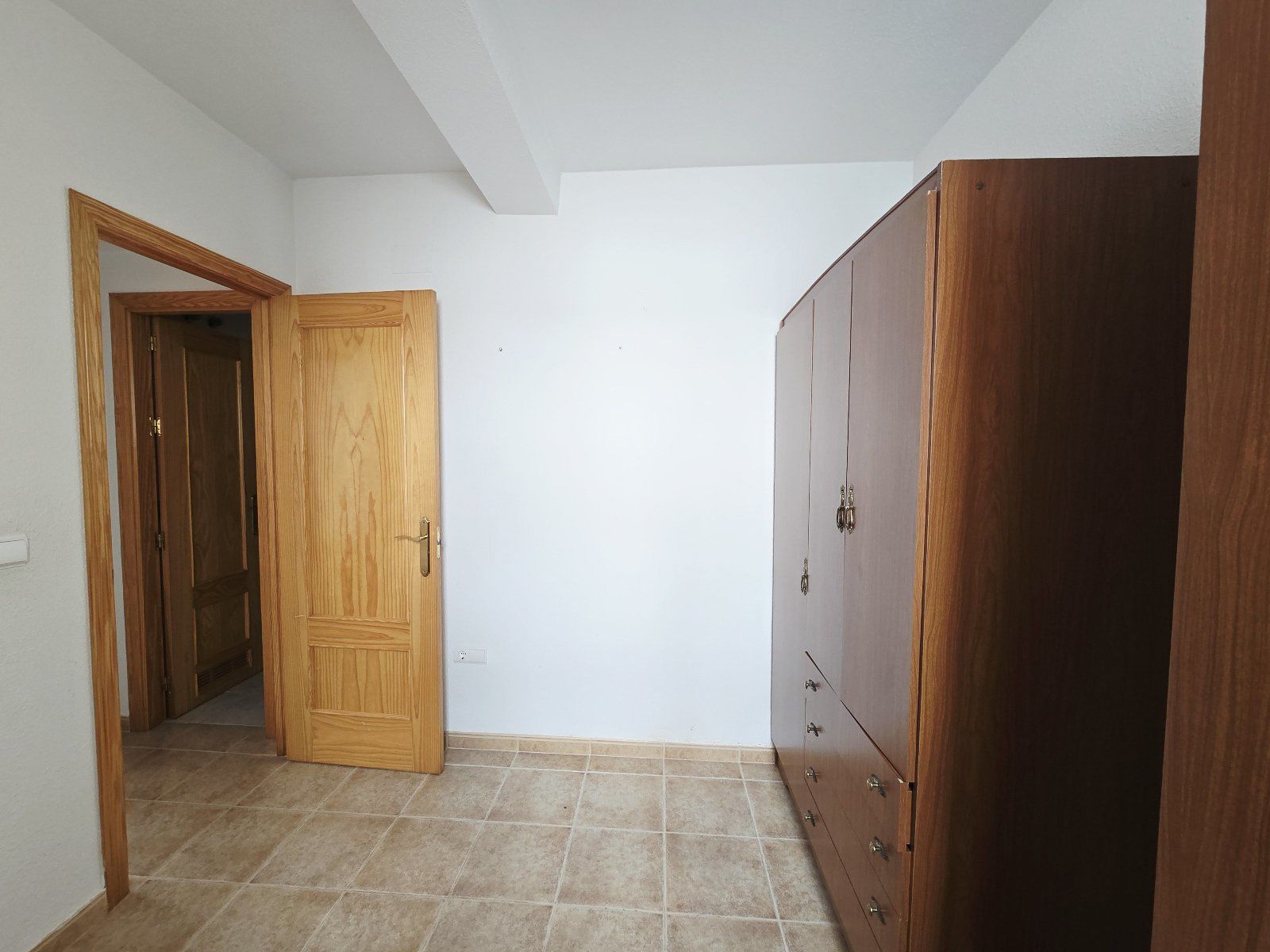 Dúplex de 3 dormitorios amueblado en venta en residencial tranquilo - Foto 36