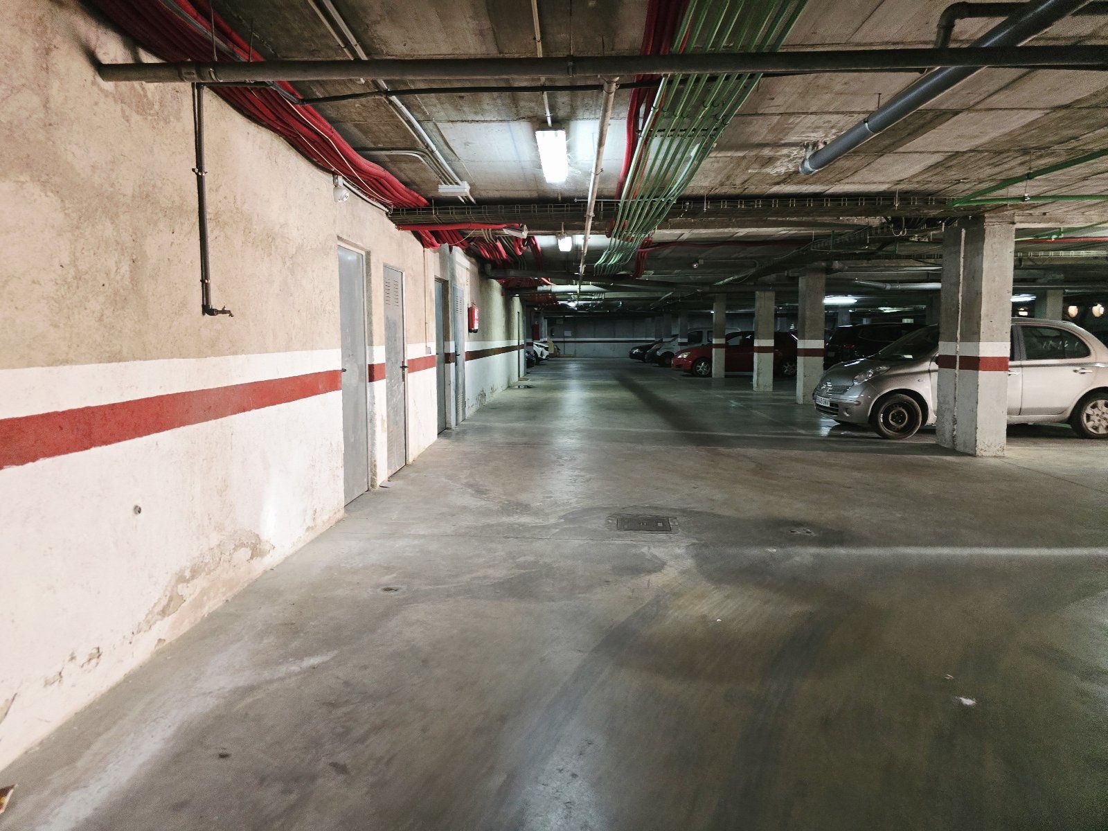 Dúplex de 3 dormitorios amueblado en venta en residencial tranquilo - Foto 45