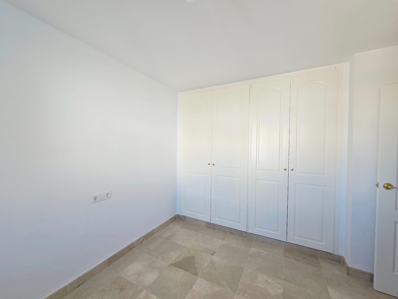 Ático dúplex en venta en Mojácar Playa – 3 dormitorios, terrazas, piscina y garaje - Foto 15