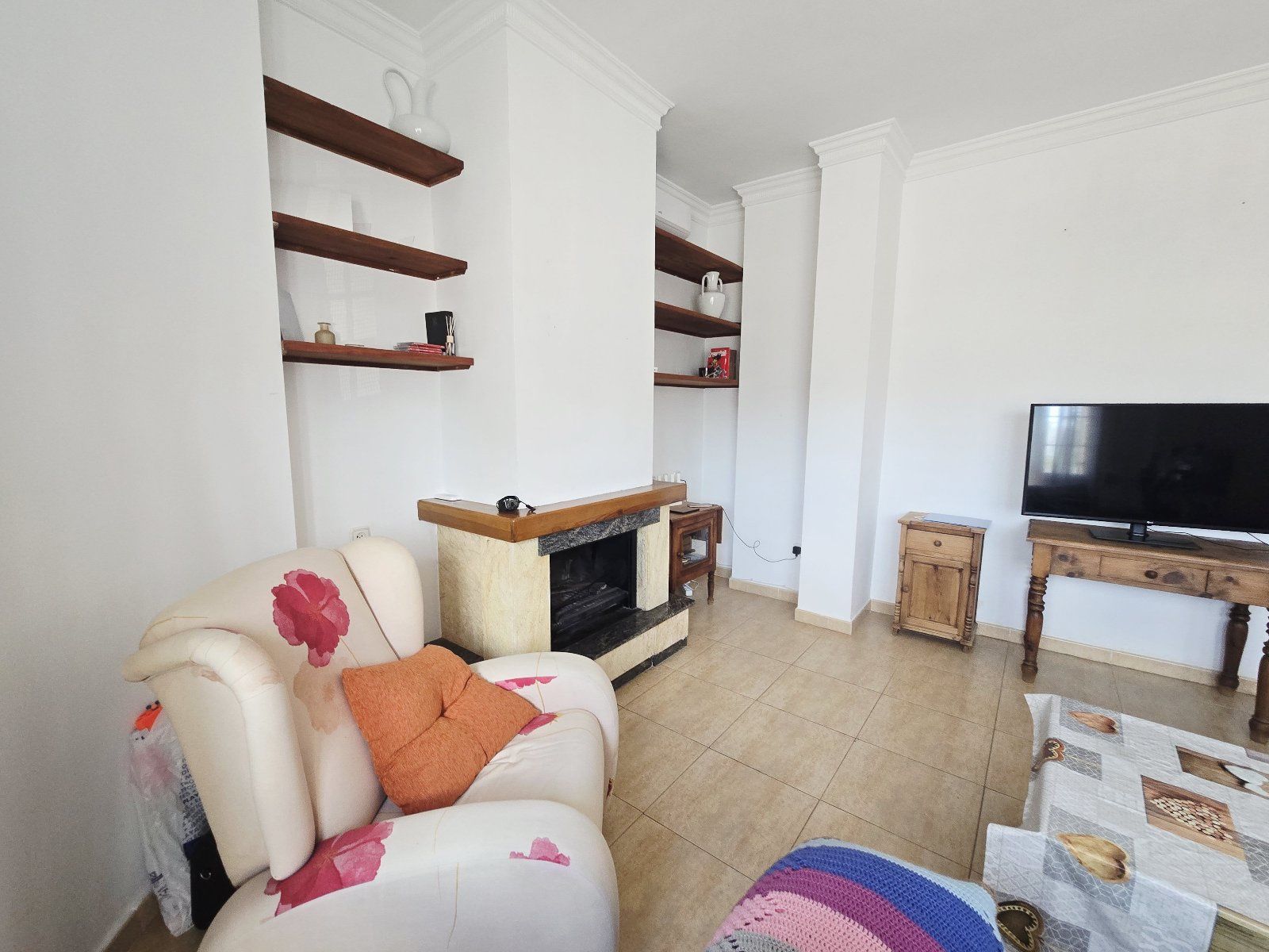 Dúplex independiente de 236 m² con sótano, buhardilla y chimenea en Huércal-Overa - Foto 6