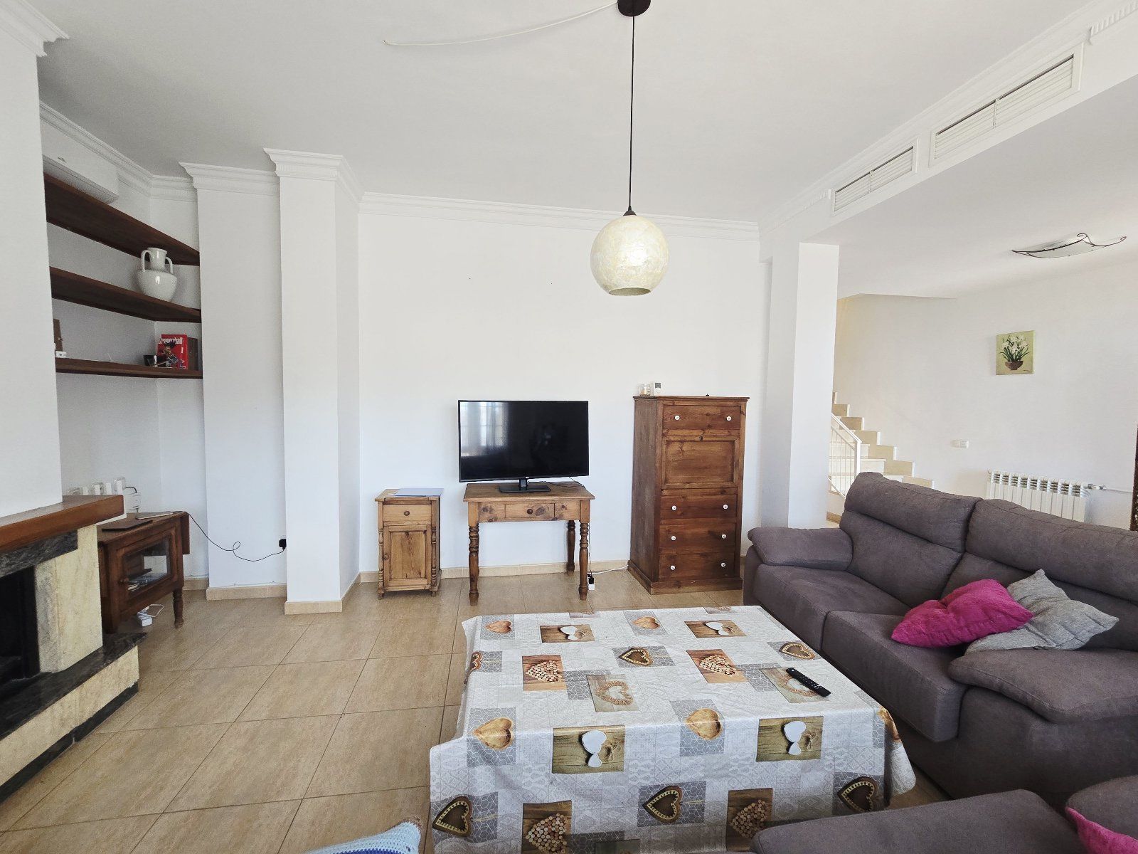 Dúplex independiente de 236 m² con sótano, buhardilla y chimenea en Huércal-Overa - Foto 5