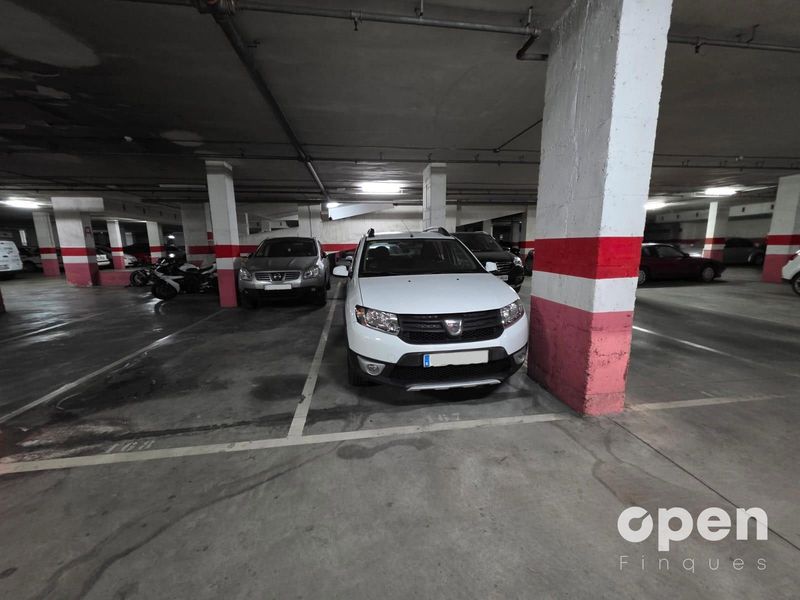 Garaje en venta Terrassa, Barcelona. Ref: 1529. Openfinques