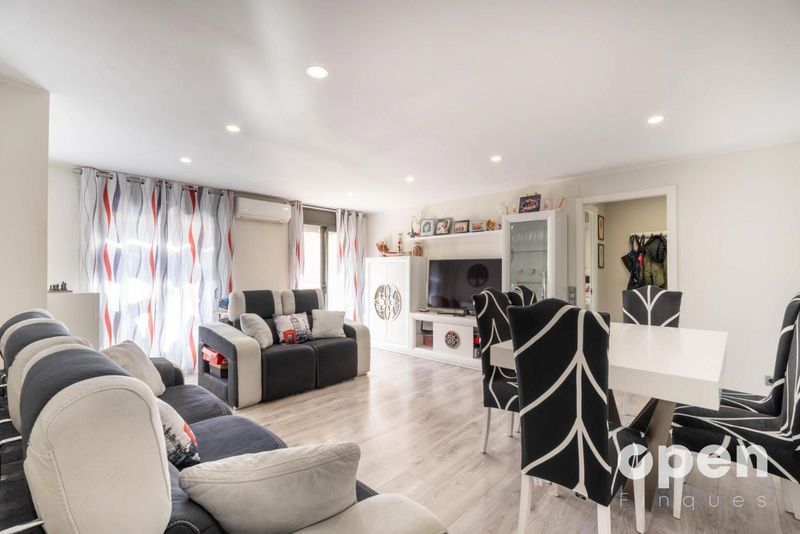 Pis en venda Terrassa, Barcelona. Ref: 1542. Openfinques