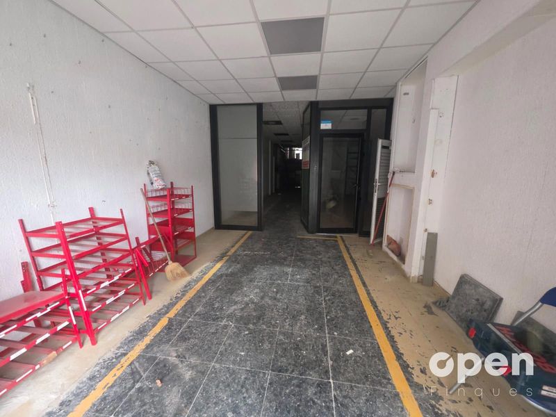 Local Comercial en alquiler Terrassa, Barcelona. Ref: 1573. Openfinques