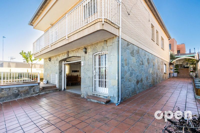 Chalet Independiente en venta Terrassa, Barcelona. Ref: 1577. Openfinques