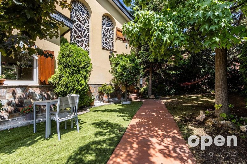 Xalet Independent en venda Castellar del Vallès, Barcelona. Ref: 1618. Openfinques