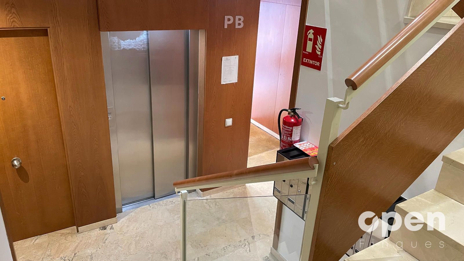 CALLE ROVIRA I BRUSI - Foto 31