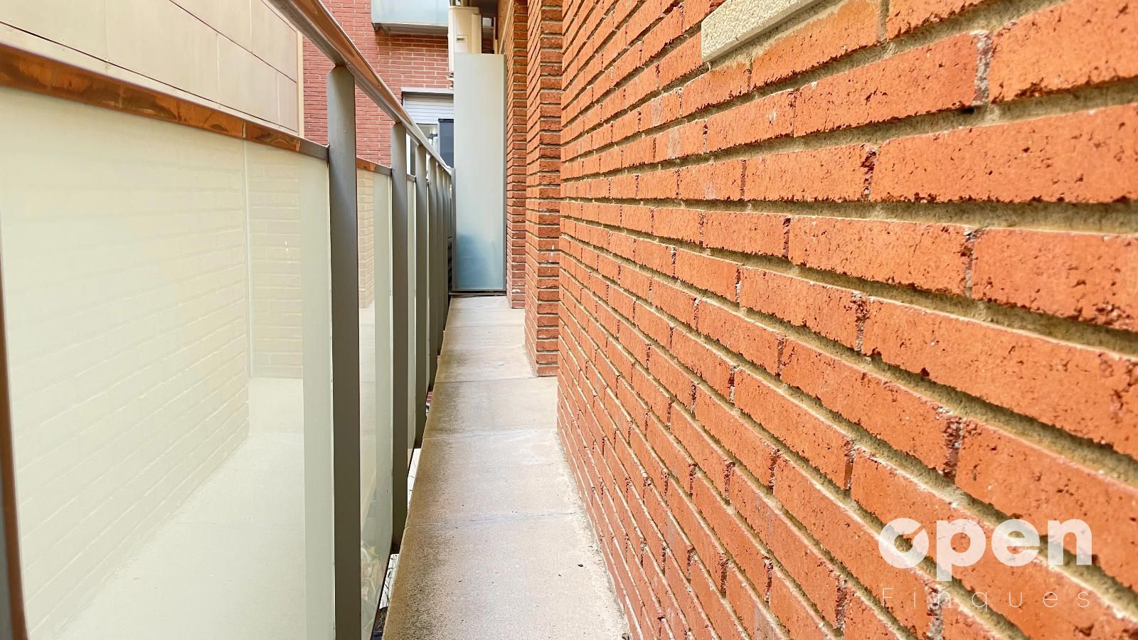 CALLE ROVIRA I BRUSI - Foto 32