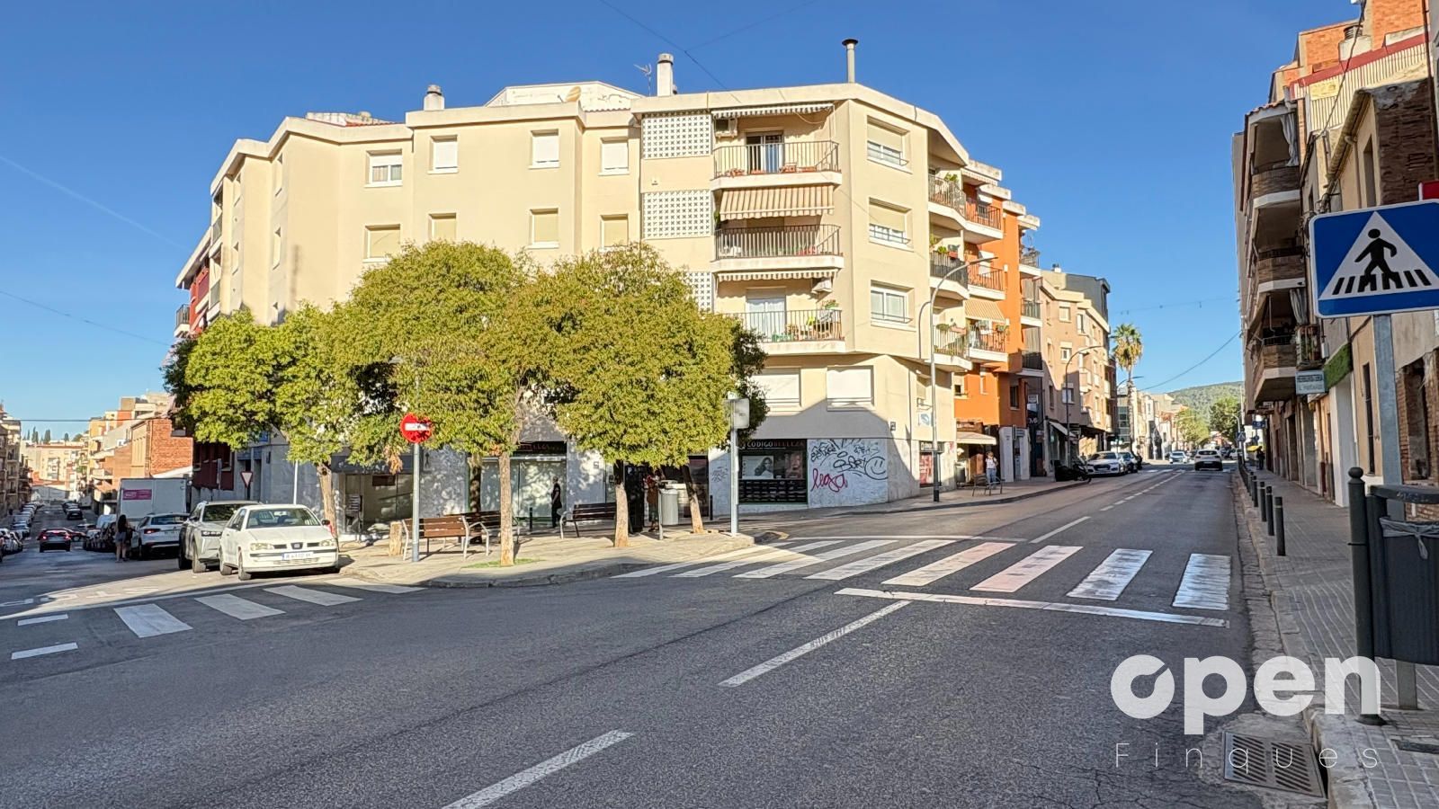 CALLE MONTURIOL - Foto 17