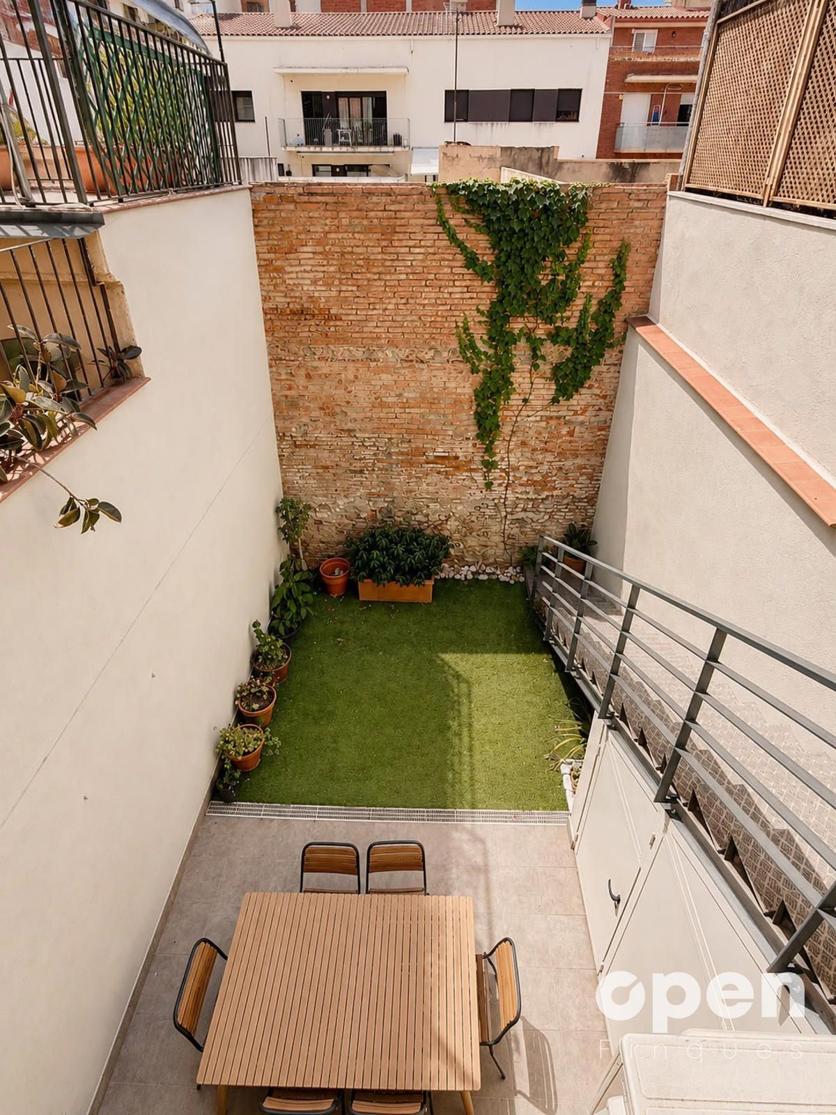 CALLE GRÀNIUS - Foto 2