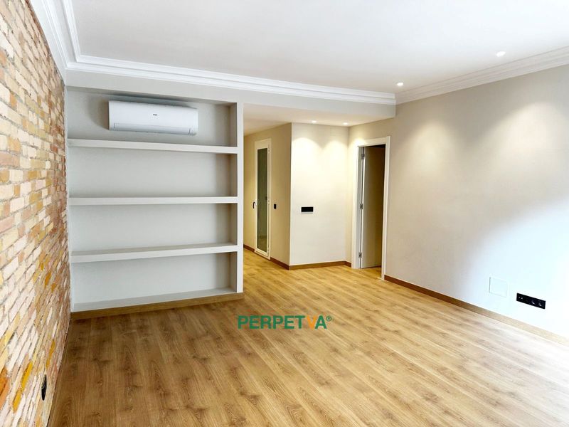 Piso en alquiler Barcelona. Ref: 1058. PERPETVA