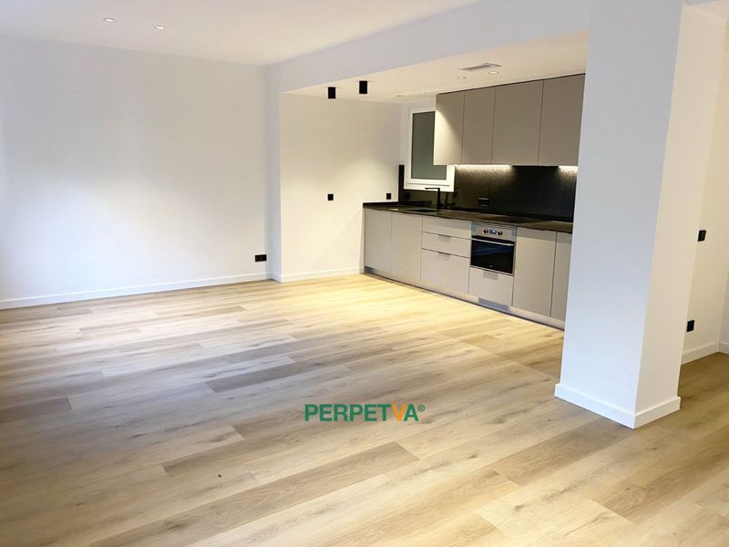 Piso en alquiler Barcelona. Ref: 1064. PERPETVA