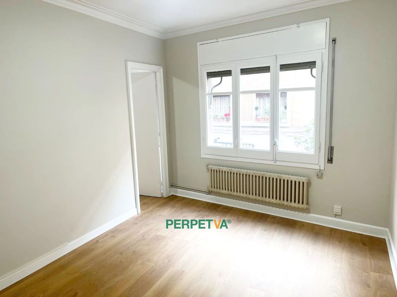 Piso en alquiler Barcelona. Ref: 1081. PERPETVA