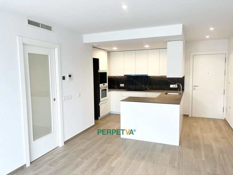 Piso en alquiler Vilafranca del Penedès, Barcelona. Ref: 1107. PERPETVA