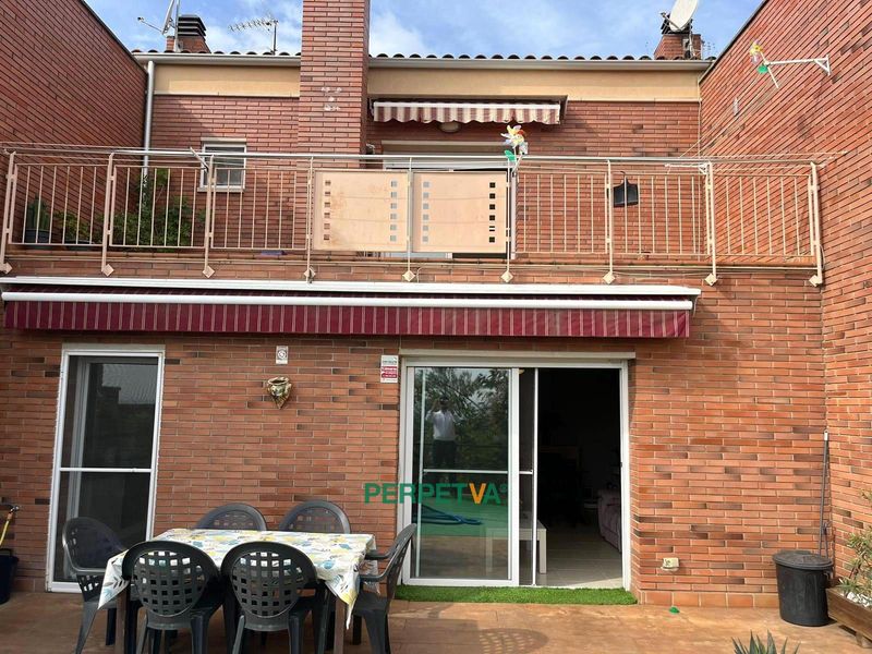 Chalet Independiente en venta Santa Eulàlia de Ronçana, Barcelona. Ref: 1245. PERPETVA