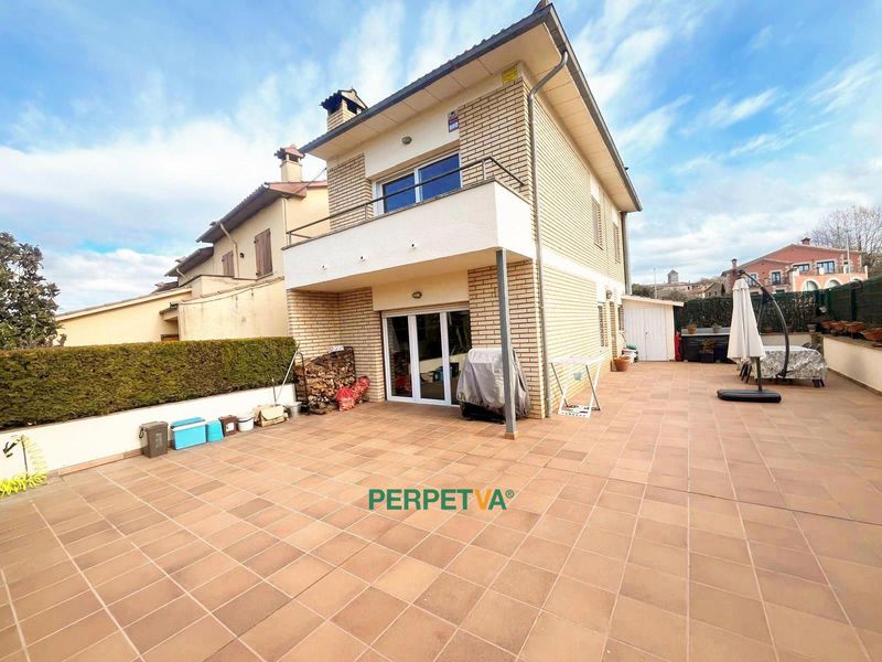 Casa en venta Seva, Barcelona. Ref: 1436. PERPETVA