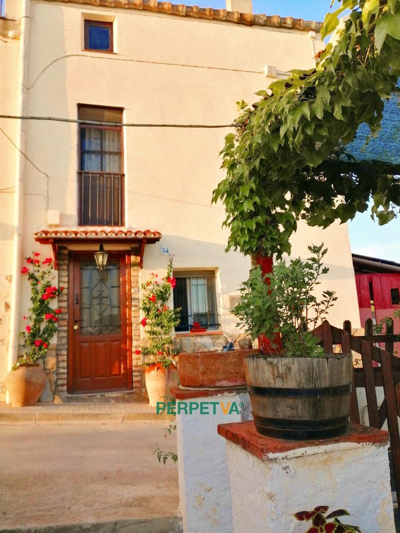 Chalet Independiente en venta Els Hostalets de Pierola, Barcelona. Ref: 1451. PERPETVA