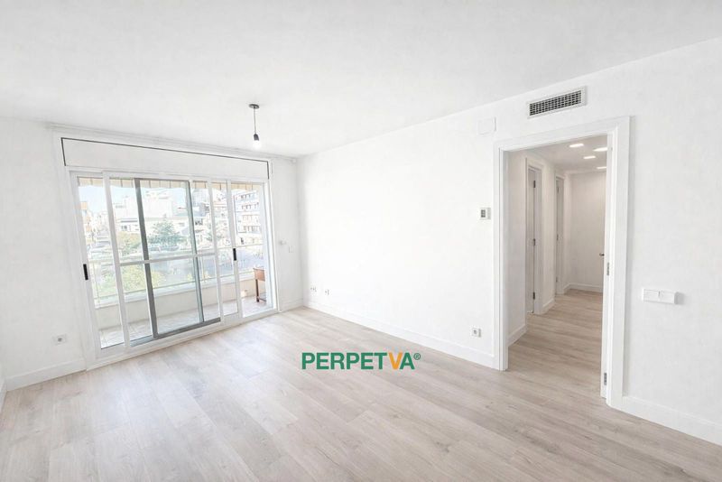 Piso en venta Vilanova I La Geltru, Barcelona. Ref: 1590. PERPETVA