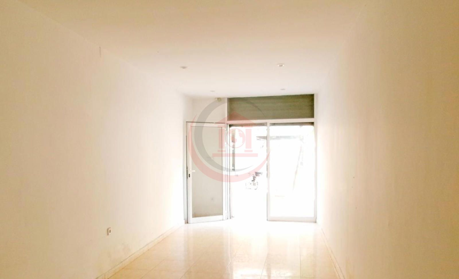 Comercial Premise for rent Barcelona. Ref: 1213. PLANET HOUSE BARCELONA 